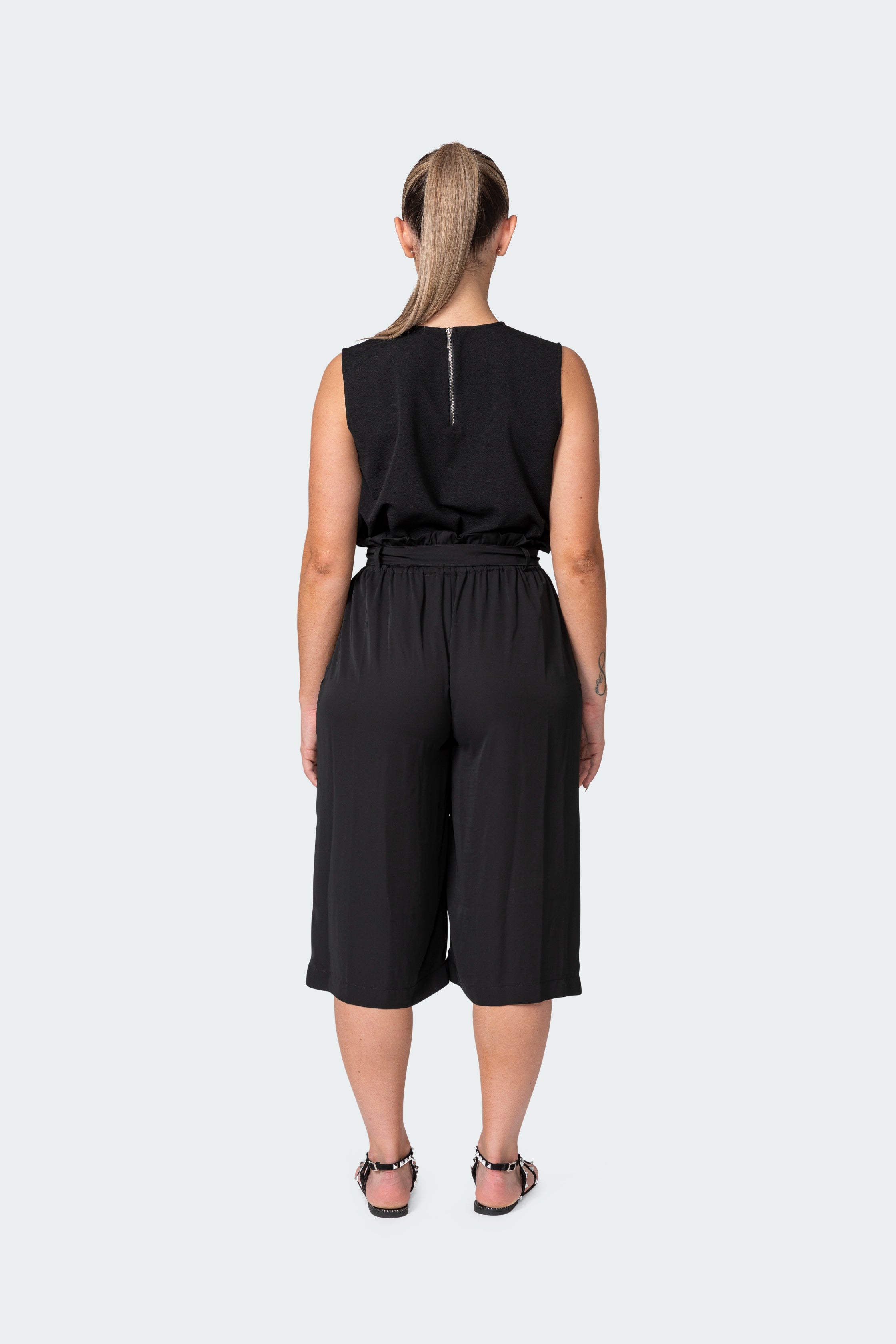 The Essential Mid-Length Pants